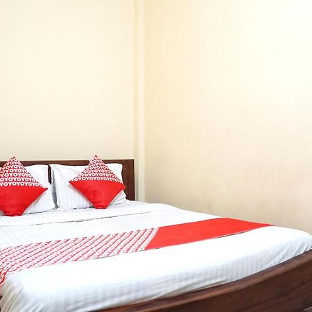 Oyo Flagship 1034 Pondok Mulia Guest House Syariah Balikpapan  Extérieur photo