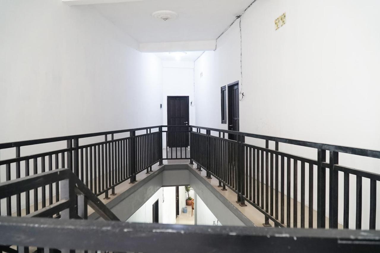 Oyo Flagship 1034 Pondok Mulia Guest House Syariah Balikpapan  Extérieur photo