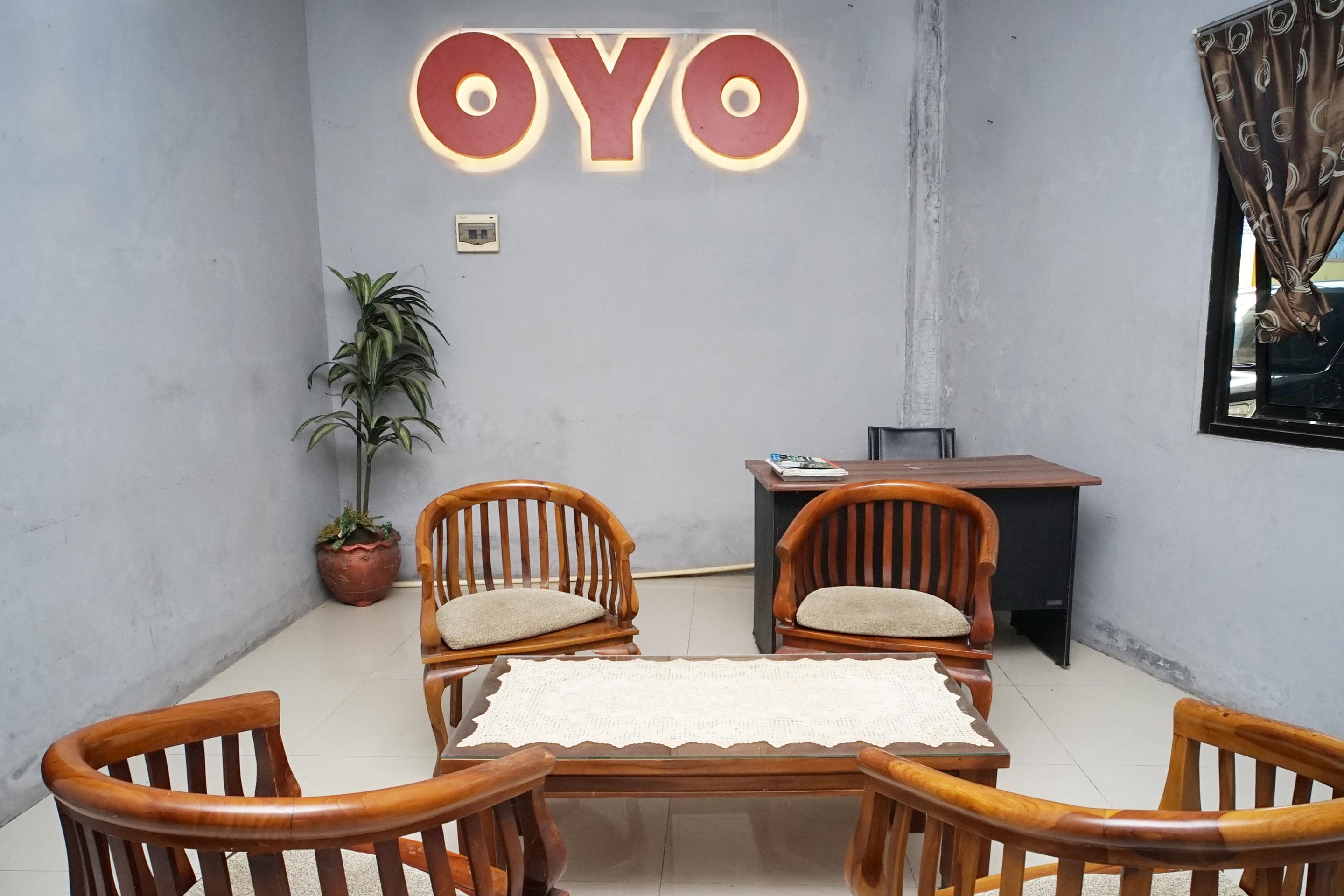 Oyo Flagship 1034 Pondok Mulia Guest House Syariah Balikpapan  Extérieur photo