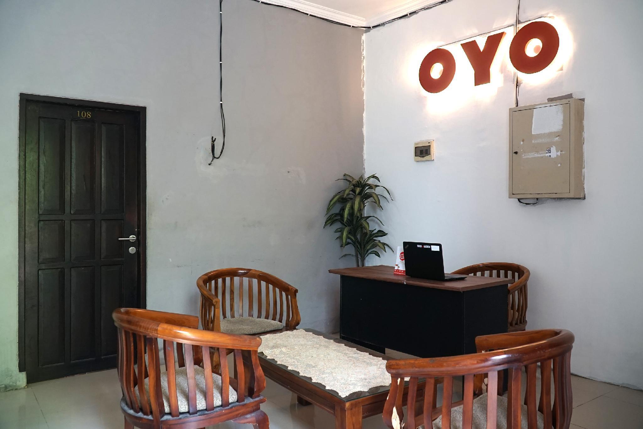 Oyo Flagship 1034 Pondok Mulia Guest House Syariah Balikpapan  Extérieur photo