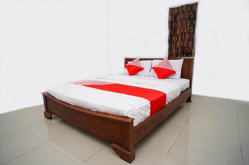 Oyo Flagship 1034 Pondok Mulia Guest House Syariah Balikpapan  Extérieur photo